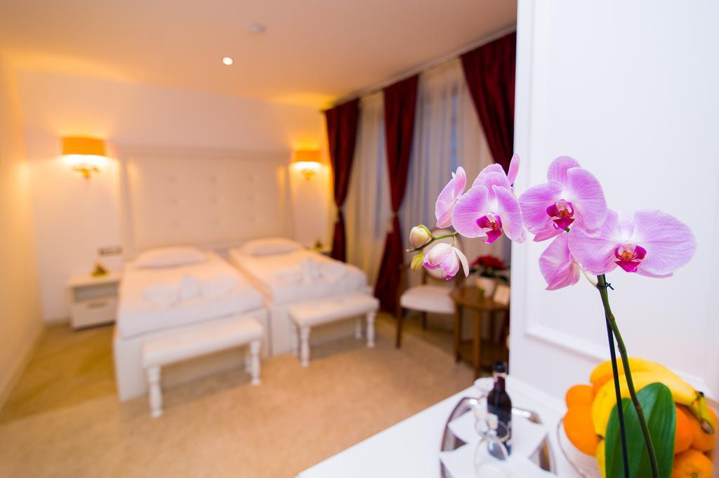Dbh Bucharest Bucareste Quarto foto