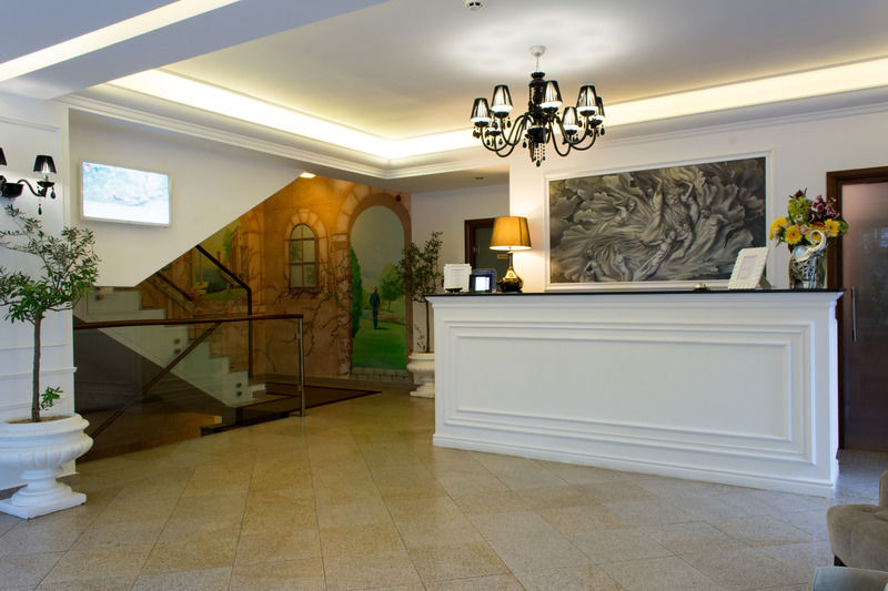 Dbh Bucharest Bucareste Exterior foto