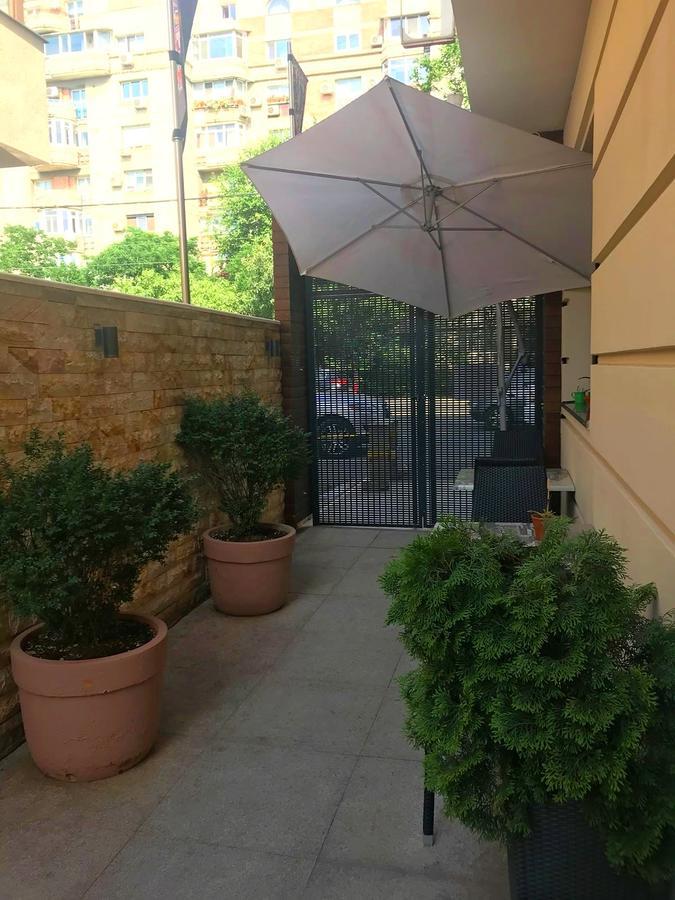 Dbh Bucharest Bucareste Exterior foto